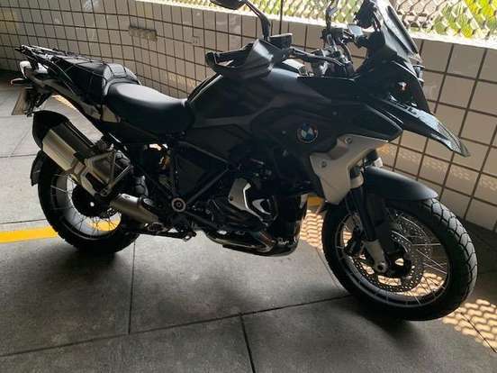 BMW-R 1250 GS TRIPLE BLACK-2021