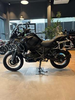 BMW-R 1250 GS ADVENTURE TRIPLE BLACK-2024