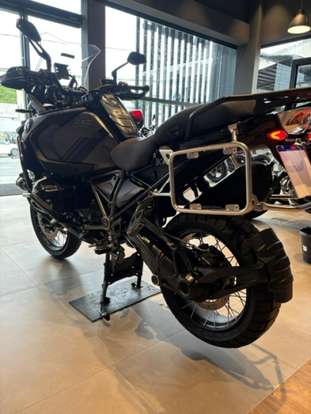 BMW-R 1250 GS ADVENTURE TRIPLE BLACK-2024