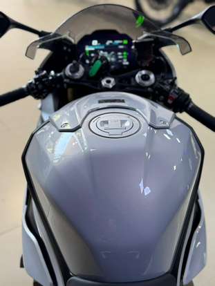 BMW-S 1000 RR-2021