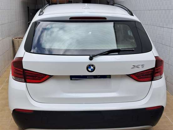 BMW-X1-2.0 16V GASOLINA SDRIVE18I 4P AUTOMÁTICO BMW-X1-2011