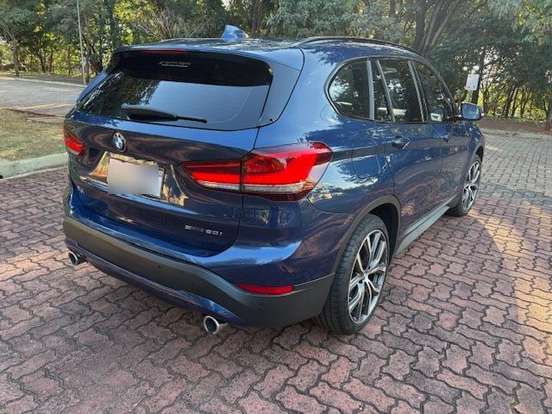BMW-X1-2022