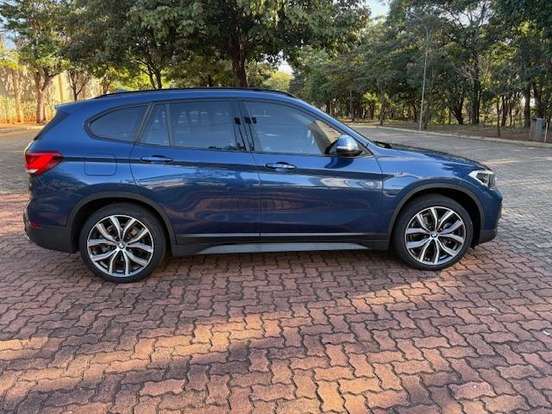 BMW-X1-2.0 16V TURBO ACTIVEFLEX SDRIVE20I GP 4P AUTOMÁTICO BMW-X1-2022