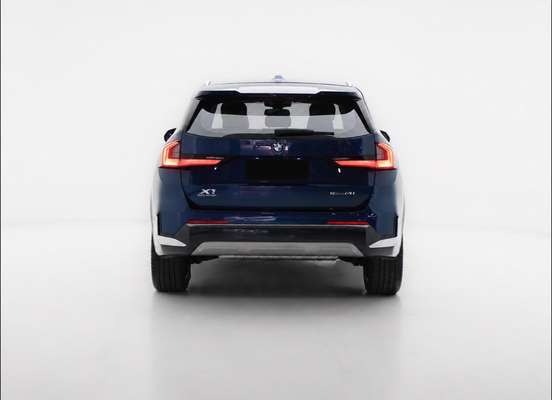 BMW-X1-2023