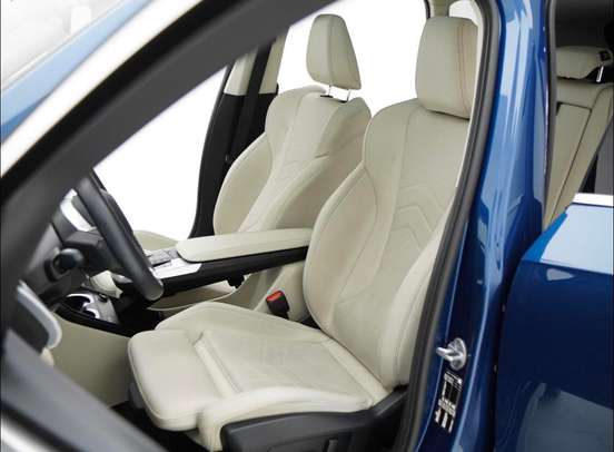BMW-X1-2023