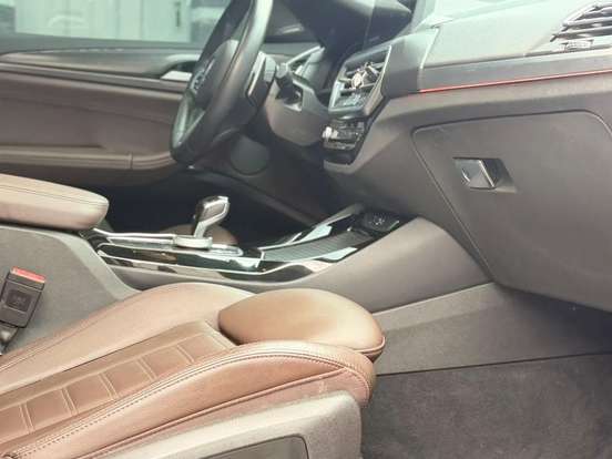 BMW-X3-2.0 16V HÍBRIDO M SPORT XDRIVE30E STEPTRONIC BMW-X3-2024
