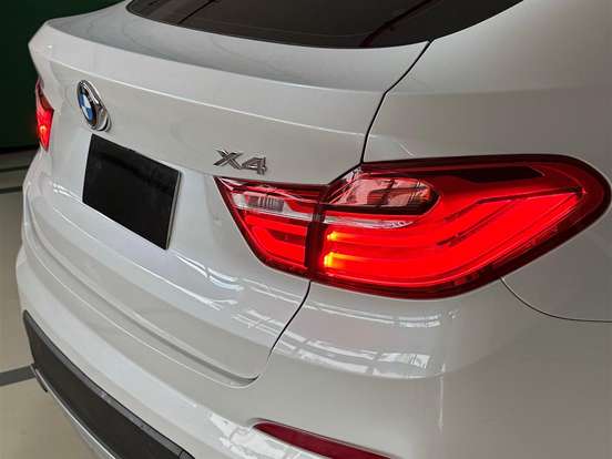 BMW-X4-2.0 28I X LINE 4X4 16V TURBO GASOLINA 4P AUTOMÁTICO BMW-X4-2015