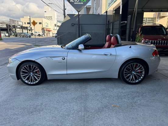 BMW-Z4-2.5 I6 GASOLINA SDRIVE23I AUTOMÁTICO BMW-Z4-2011