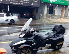 CAN-AM SPYDER RT-S CAN-AM SPYDER RT-S