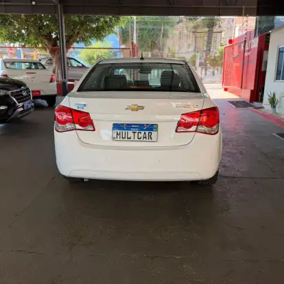CHEVROLET-CRUZE-2013