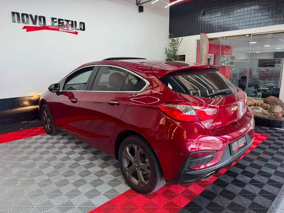 CHEVROLET-CRUZE-2018