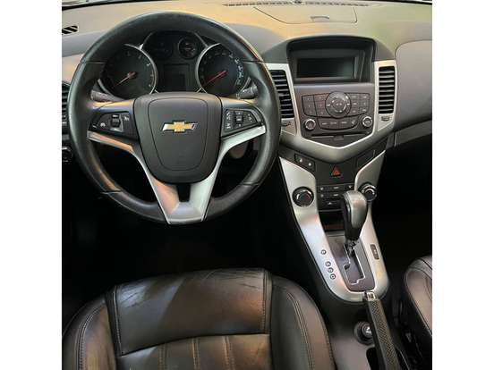CHEVROLET-CRUZE-2013