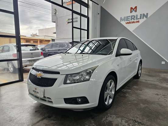 CHEVROLET-CRUZE-2013