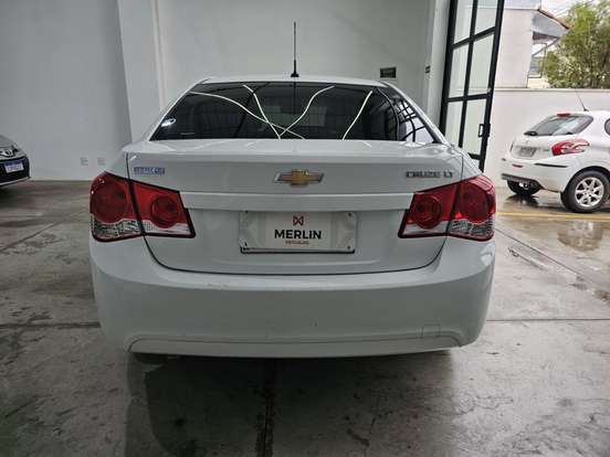 CHEVROLET-CRUZE-1.8 LT 16V FLEX 4P AUTOMÁTICO CHEVROLET-CRUZE-2013