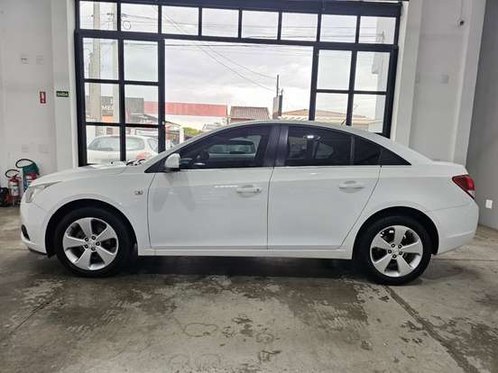 CHEVROLET-CRUZE-1.8 LT 16V FLEX 4P AUTOMÁTICO CHEVROLET-CRUZE-2013