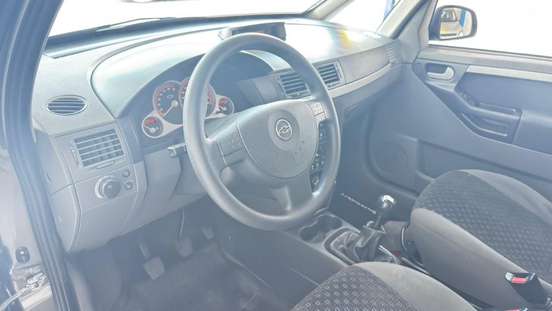 CHEVROLET-MERIVA-2012