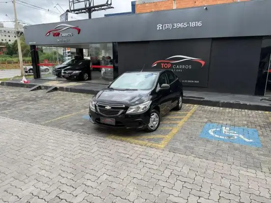 CHEVROLET-ONIX-2015