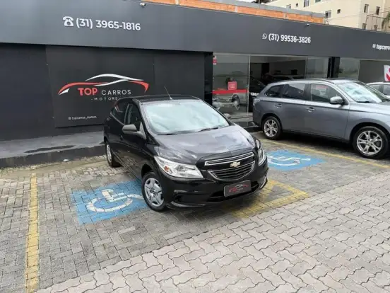 CHEVROLET-ONIX-2015