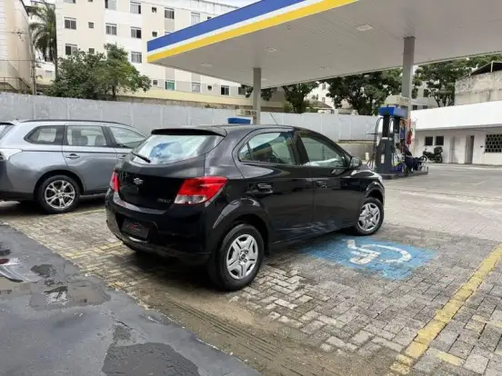 CHEVROLET-ONIX-1.0 MPFI LS 8V FLEX 4P MANUAL CHEVROLET-ONIX-2015