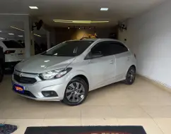 CHEVROLET ONIX 1.4 MPFI ADVANTAGE 8V FLEX 4P AUTOMÁTICO CHEVROLET ONIX 1.4 MPFI ADVANTAGE 8V FLEX 4P AUTOMÁTICO