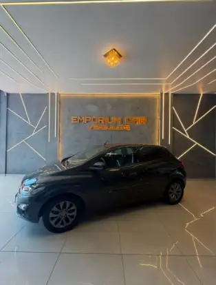 CHEVROLET-ONIX-2018