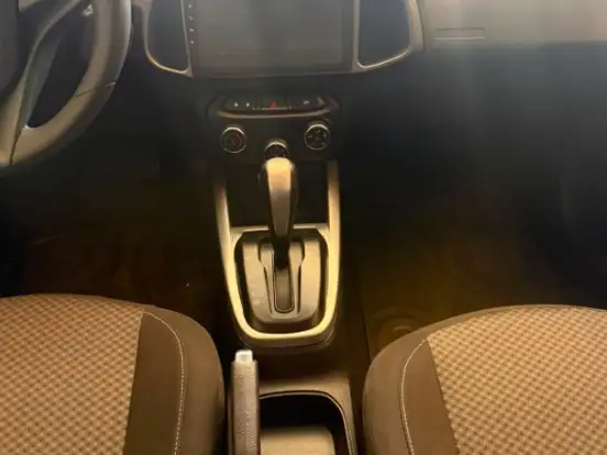 CHEVROLET-ONIX-1.4 MPFI LTZ 8V FLEX 4P AUTOMÁTICO CHEVROLET-ONIX-2018