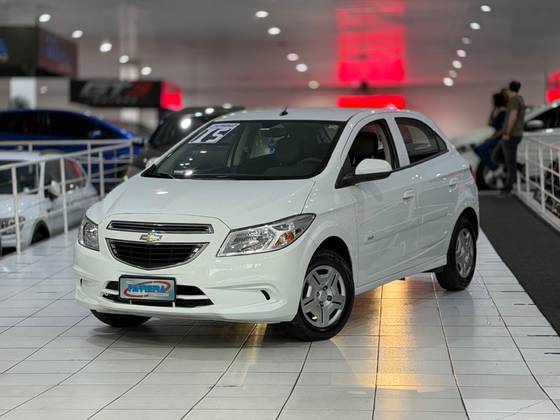 CHEVROLET ONIX 1.0 MPFI LT 8V FLEX 4P MANUAL