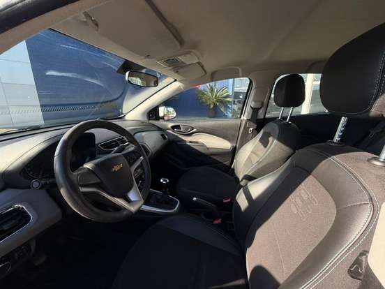 CHEVROLET-ONIX-2019