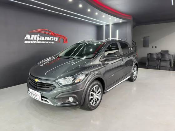 CHEVROLET ONIX 1.4 MPFI ACTIV 8V FLEX 4P AUTOMÁTICO