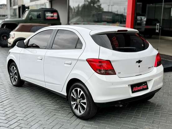 CHEVROLET-ONIX-1.4 MPFI LTZ 8V FLEX 4P MANUAL CHEVROLET-ONIX-2014