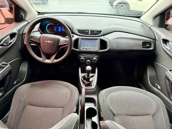 CHEVROLET-ONIX-2014