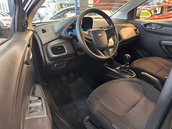 CHEVROLET-ONIX-2013