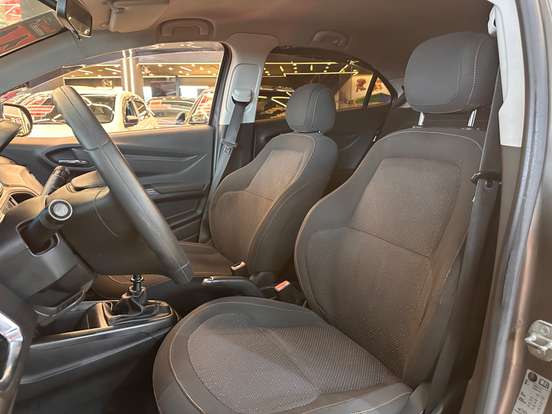 CHEVROLET-ONIX-2013