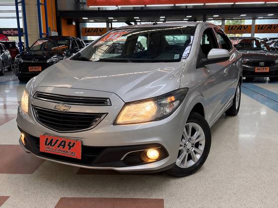 CHEVROLET PRISMA 1.4 MPFI LTZ 8V FLEX 4P AUTOMÁTICO