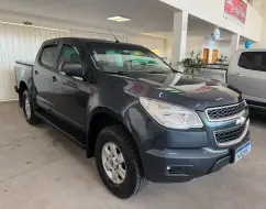CHEVROLET S10 2.5 LT 4X4 CD 16V FLEX 4P MANUAL CHEVROLET S10 2.5 LT 4X4 CD 16V FLEX 4P MANUAL