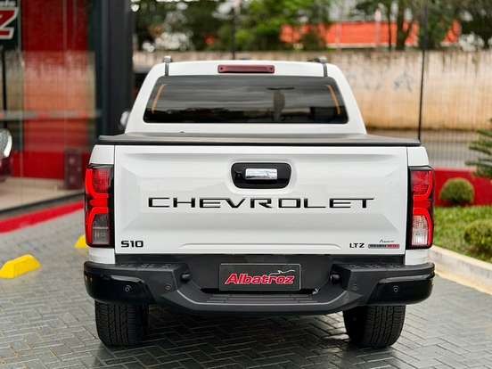 CHEVROLET-S10-2.8 16V TURBO DIESEL LTZ CD 4X4 AUTOMÁTICO CHEVROLET-S10-2024