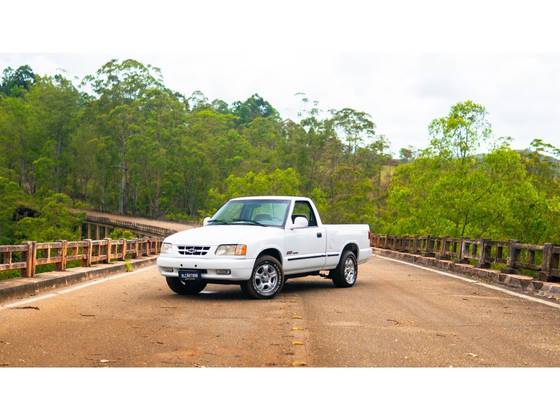 CHEVROLET S10 4.3 SFI DLX 4X2 CS V6 12V GASOLINA 2P MANUAL
