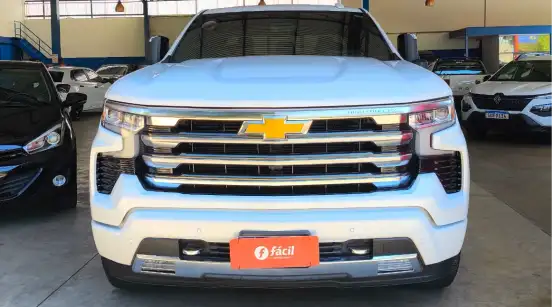 CHEVROLET-SILVERADO-5.3 V8 GASOLINA 1500 HIGH COUNTRY 4X4 AUTOMÁTICO CHEVROLET-SILVERADO-2023