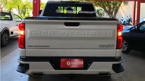 CHEVROLET-SILVERADO-2023