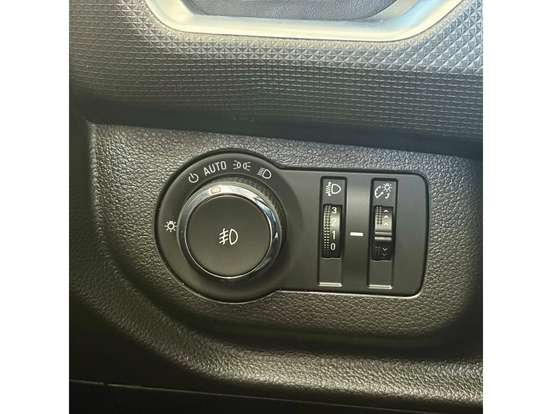 CHEVROLET-SPIN-2023