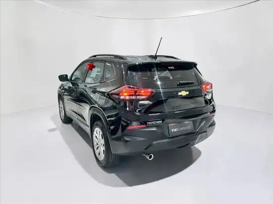 CHEVROLET-TRACKER-2022