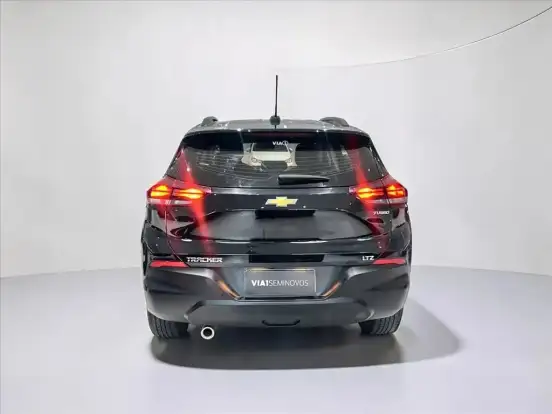 CHEVROLET-TRACKER-2022
