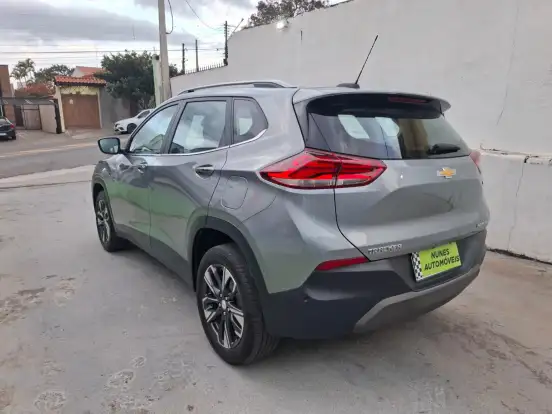 CHEVROLET-TRACKER-2025