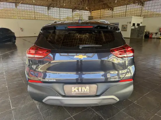 CHEVROLET-TRACKER-2024