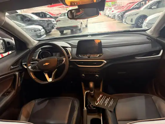 CHEVROLET-TRACKER-2023