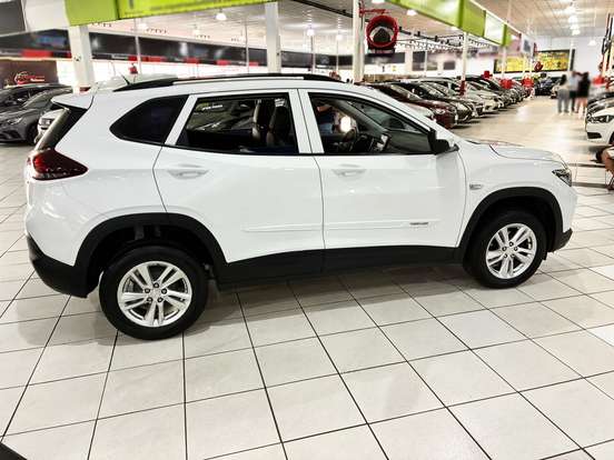 CHEVROLET-TRACKER-2022