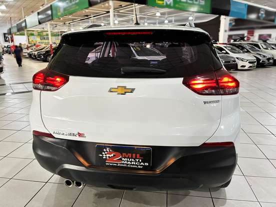 CHEVROLET-TRACKER-2022