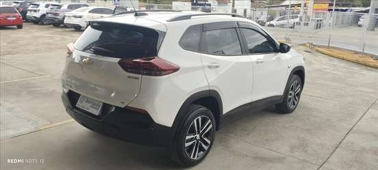 CHEVROLET-TRACKER-2024