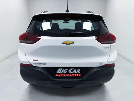 CHEVROLET-TRACKER-2025