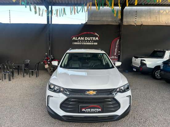 CHEVROLET-TRACKER-2021